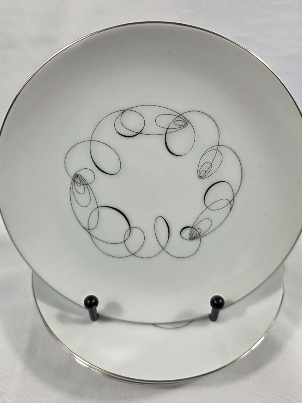 FOUR Meito Tempo Bread Plates White with Black Spirals Lines